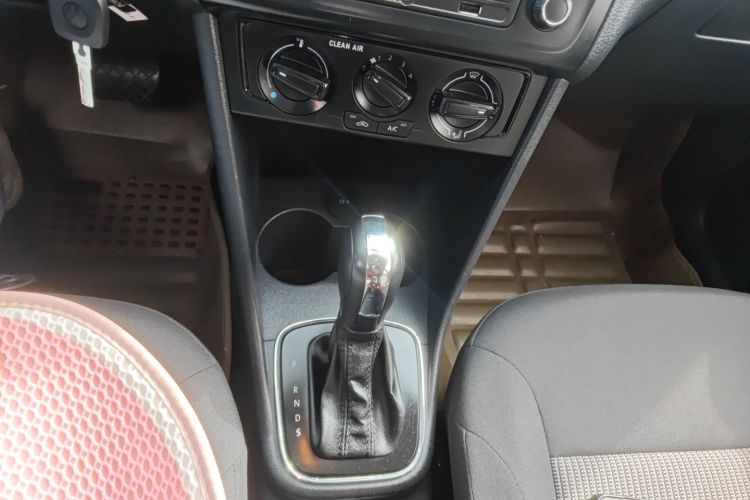 Polo 2017 #18 Polo 2017 car image #18
