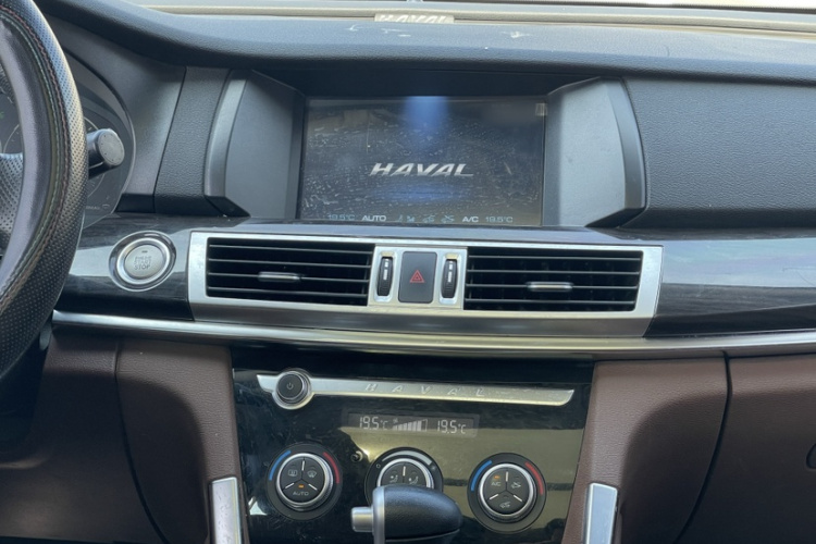Haval 2018 car image #18