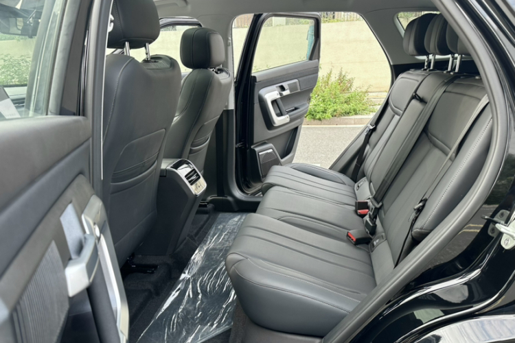 Tiggo7 C-DM 2025 car image #18