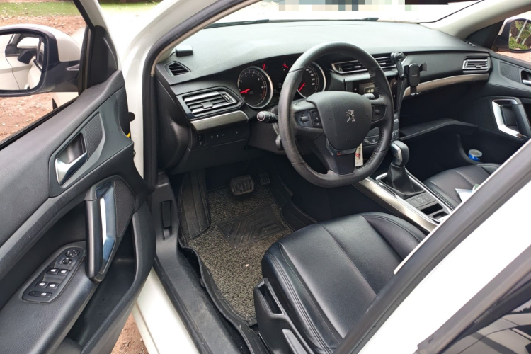 Peugeot 408 2016 car image #18
