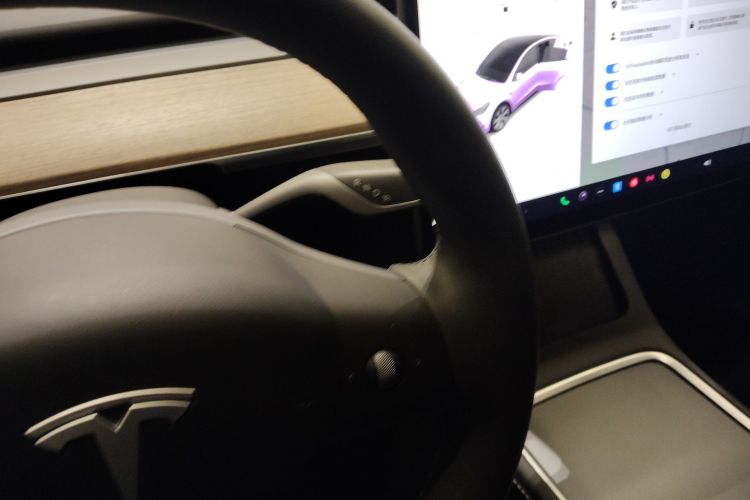 Tesla Model Y 2023 #18 Tesla Model Y 2023 immagine di auto #18