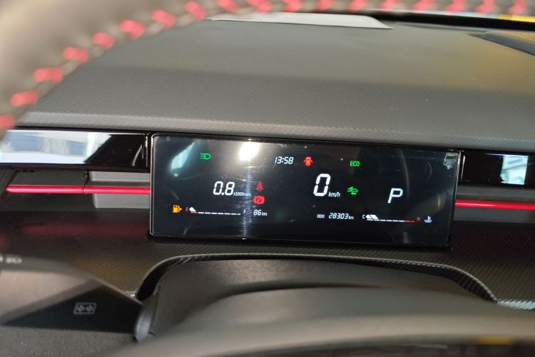 Dashing 2022 car image #18