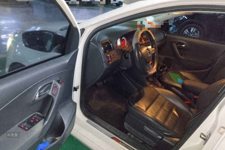 Polo 2014 immagine di auto #18