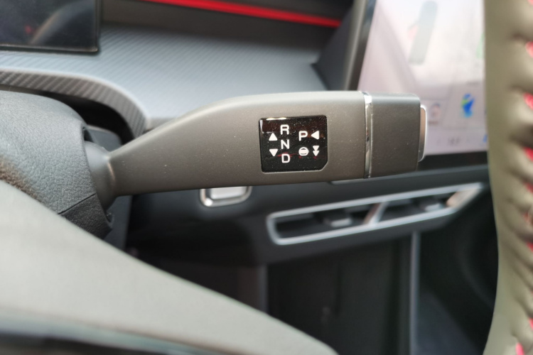 Dashing 2025 car image #18