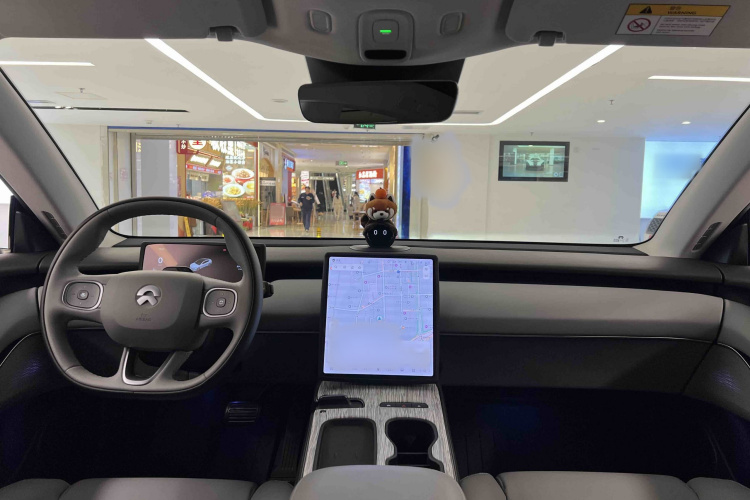 蔚来 蔚来ET5 2023 汽车图片 #18