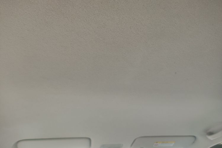 Kia 2019 car image #18