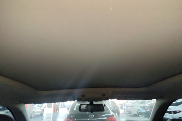 Volkswagen T-Cross 2020 #18 Volkswagen T-Cross 2020 car image #18