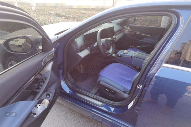 BMW i5 2025 car image #18