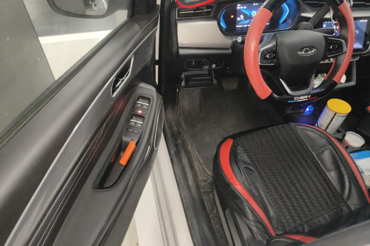 2024 car image #18