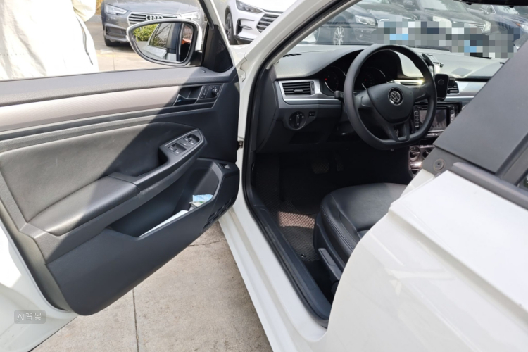 Volkswagen Bora 2018 car image #18
