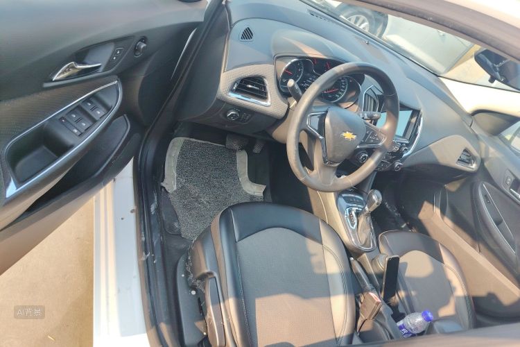 Chevrolet Cruze 2015 #18 Chevrolet Cruze 2015 immagine di auto #18