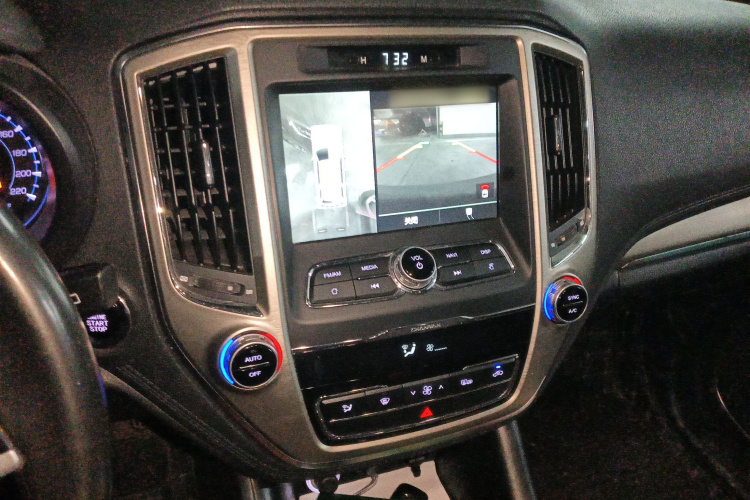 Changan CS95 2017 #18 Changan CS95 2017 car image #18