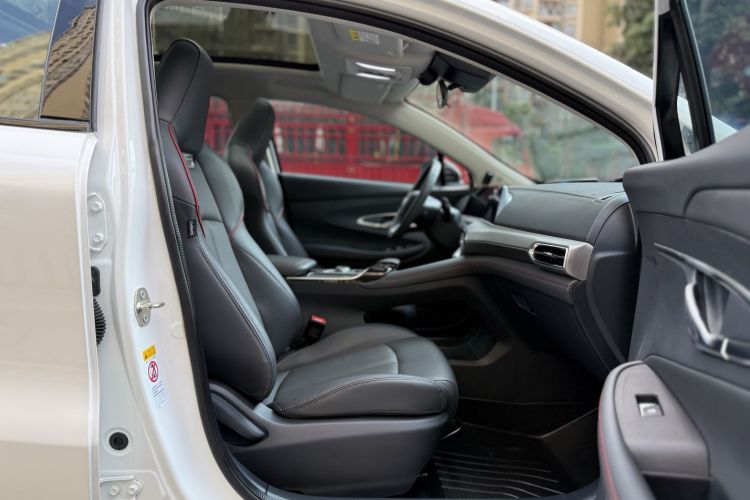 Changan UNI-T 2021 car image #18