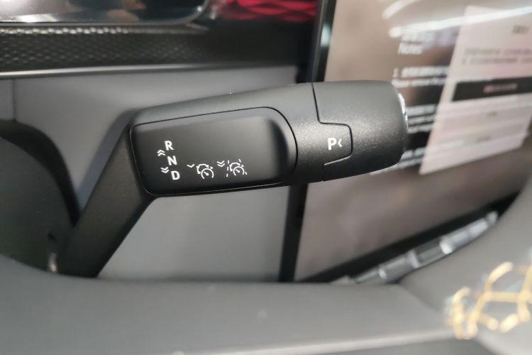 Zeekr 7X 2025 car image #18