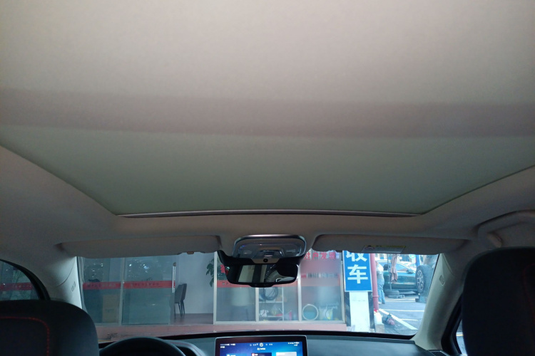 BYD Tang New Energy 2018 #18 BYD Tang New Energy 2018 car image #18