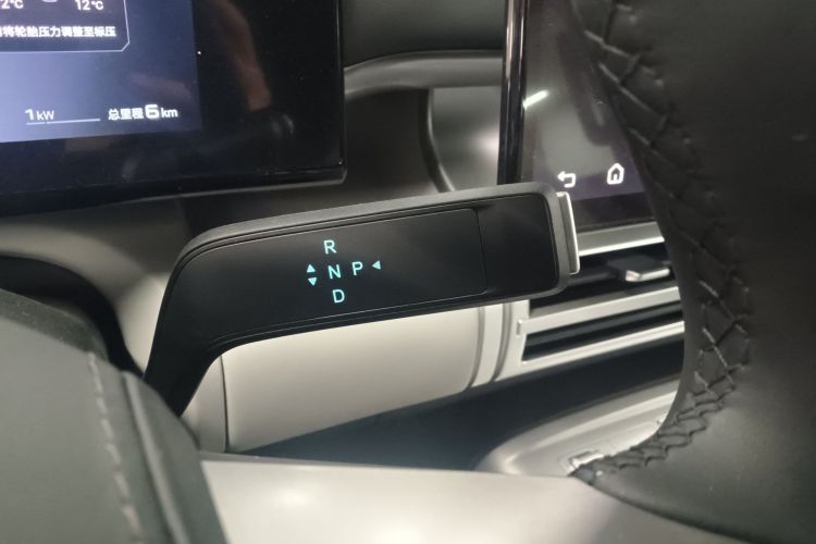 FangChengBao Tiger 7 2025 car image #18