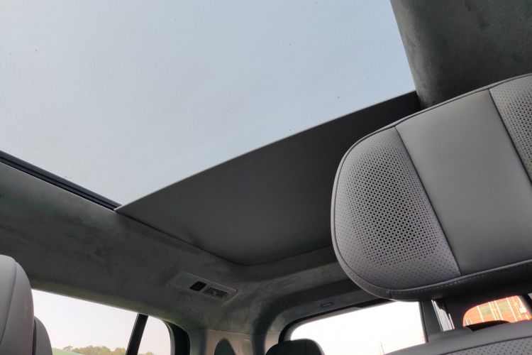 极氪 极氪MIX 2024 汽车图片 #18