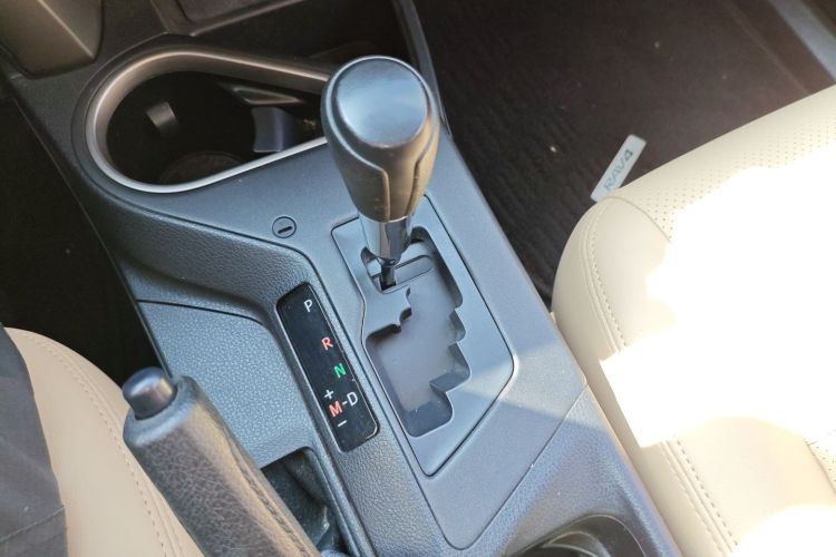 丰田 RAV4荣放 2016 汽车图片 #18