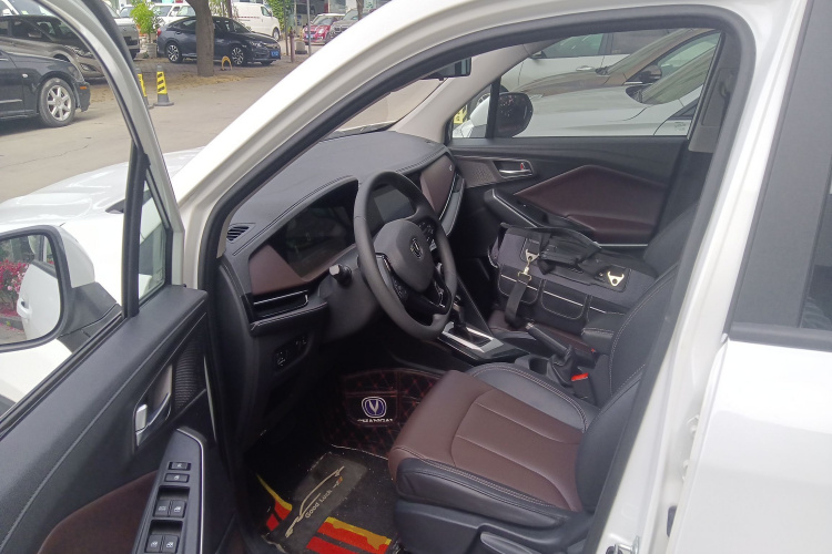 Changan CS15 2020 immagine di auto #18