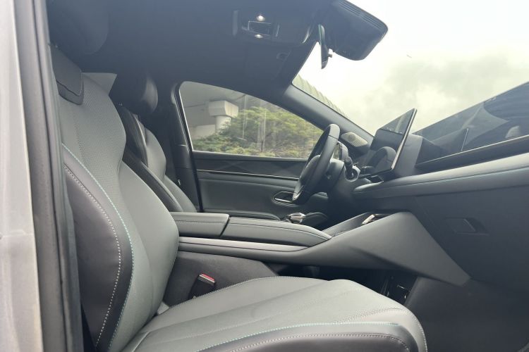 BYD Qin L 2024 car image #18