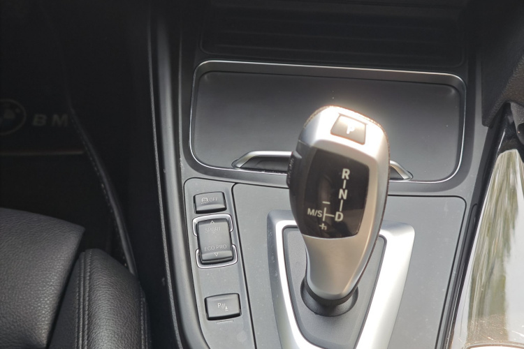 BMW 3 Series GT 2021 car image #18