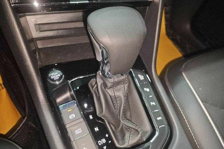 Volkswagen Tiguan L New Energy 2021 #18 Volkswagen Tiguan L New Energy 2021 car image #18