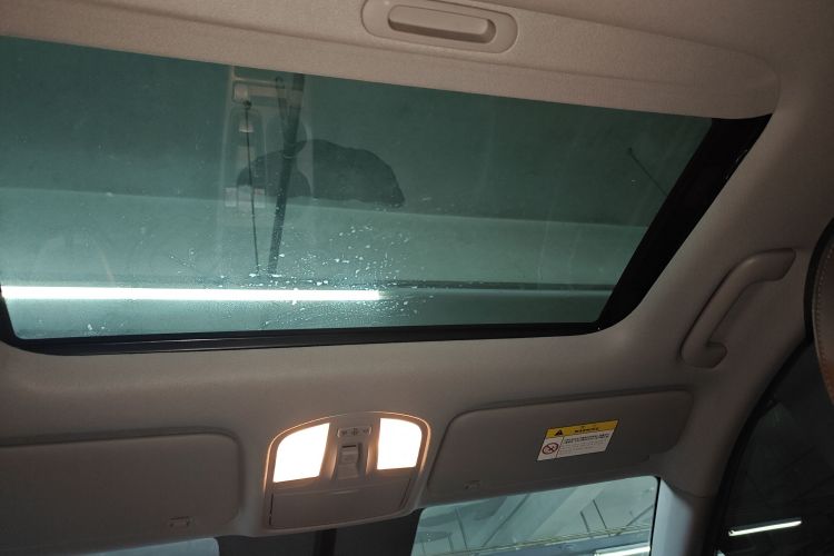 Hyundai Kona EV 2019 car image #18