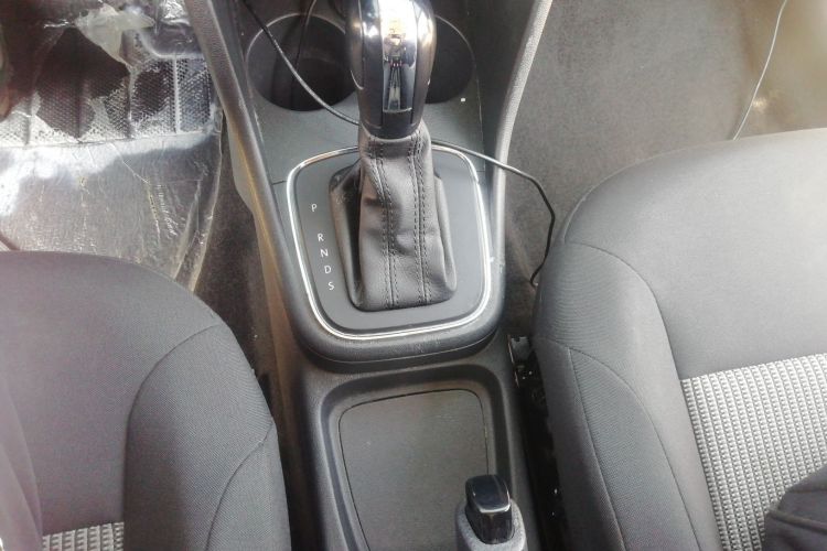 Polo 2018 car image #18