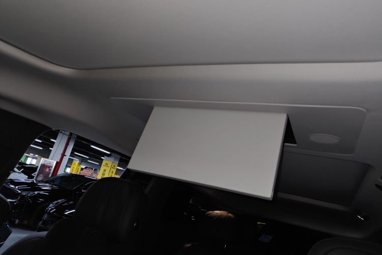 理想汽车 理想MEGA 2024 汽车图片 #18