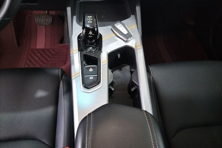 GEELY Emgrand L HiP 2023 #18 GEELY Emgrand L HiP 2023 immagine di auto #18