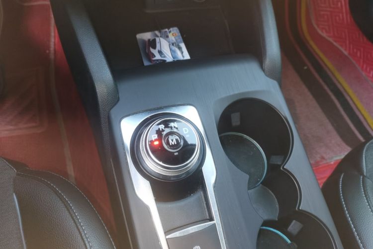 Ford Focus Active 2020 صورة سيارة #18