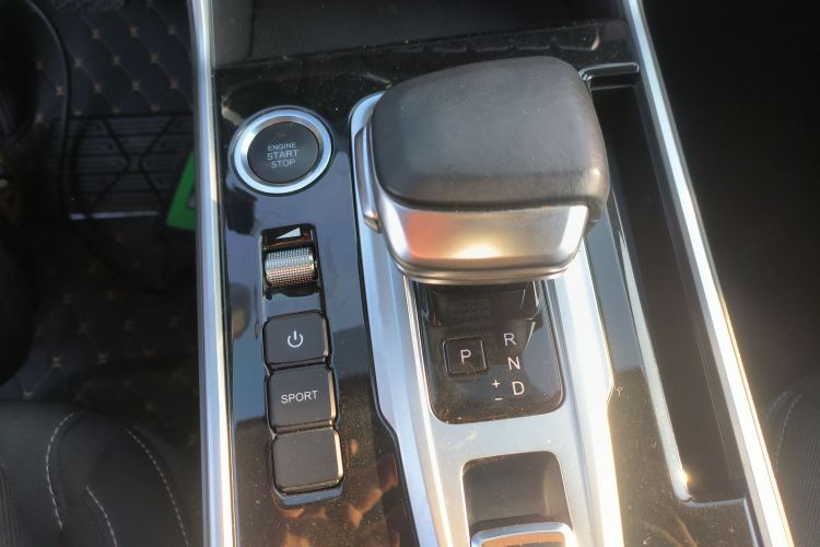 Kaiyi Showjet Pro 2022 #18 Kaiyi Showjet Pro 2022 car image #18