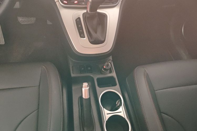 Haval M6 2019 car image #18