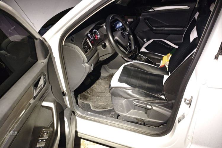 T-Roc 2018 car image #18