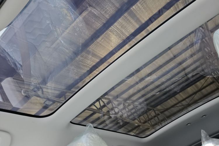 Honda S7 2025 car image #18