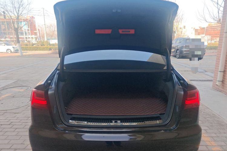 Audi A6L New Energy 2018 car image #18