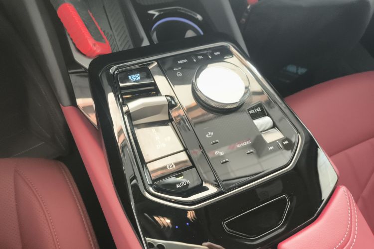 宝马 宝马i5 2025 汽车图片 #18