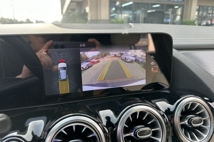 Mercedes-Benz EQA Class 2022 #18 Mercedes-Benz EQA Class 2022 immagine di auto #18