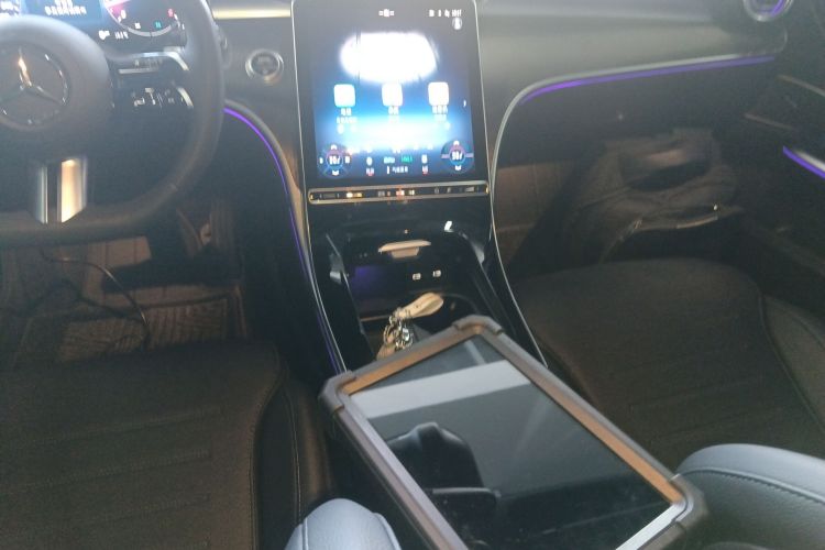 Mercedes-Benz C Class 2025 car image #18