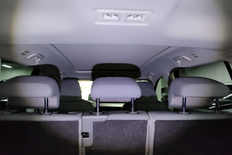 Audi Q5 e-tron 2023 #18 Audi Q5 e-tron 2023 immagine di auto #18