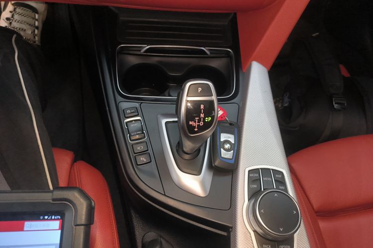 BMW 4 Series 2019 car image #18