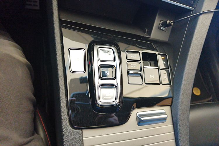 Hyundai Sonata 2023 car image #18