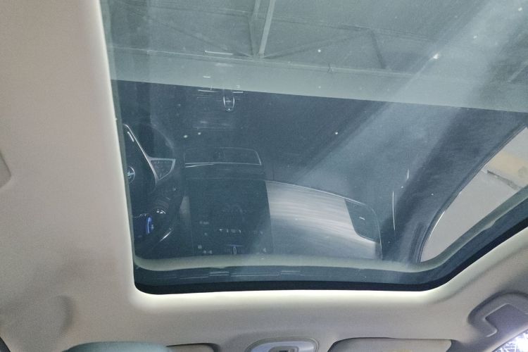 BYD 2019 #18 BYD 2019 car image #18