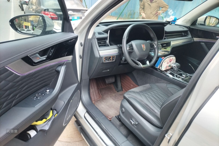 HongQi HS5 2023 car image #18