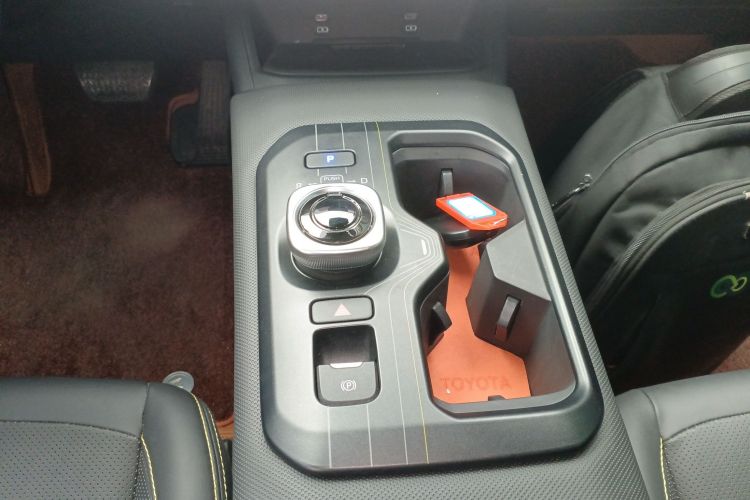 Toyota bZ5 2025 #18 Toyota bZ5 2025 car image #18