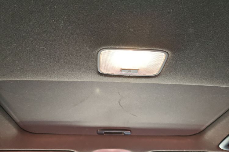 Hyundai Elantra 2023 car image #18