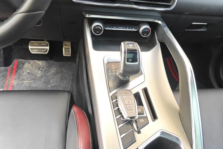 GEELY Coolray 2019 car image #18