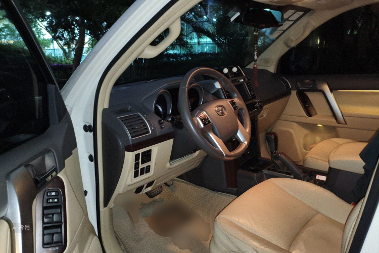 Toyota Land Cruiser Prado 2016 #18 Toyota Land Cruiser Prado 2016 car image #18