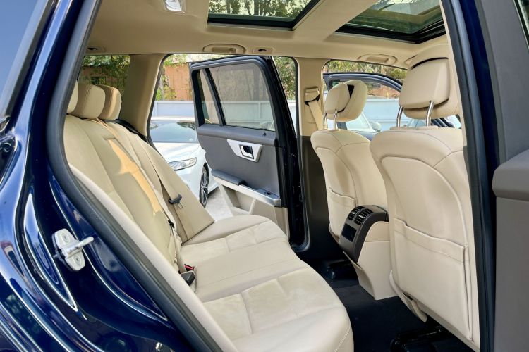 Mercedes-Benz GLK Class 2015 car image #18