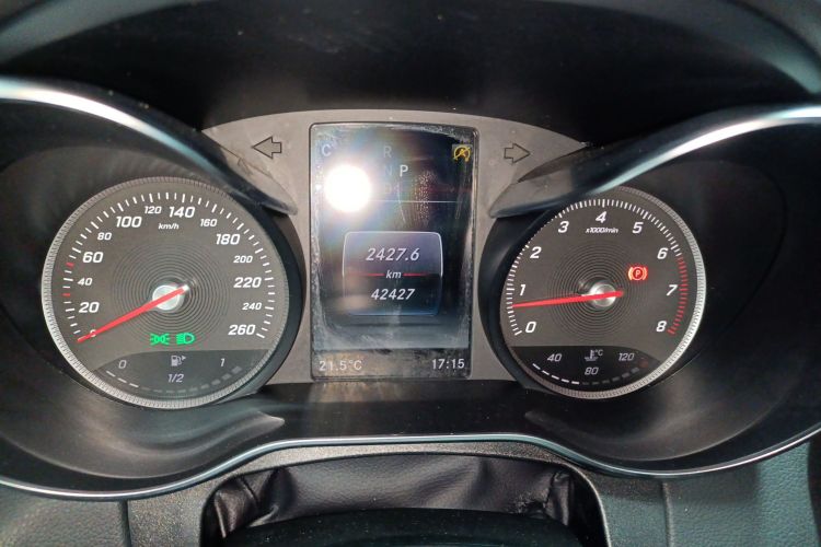 Mercedes-Benz C Class 2018 car image #18